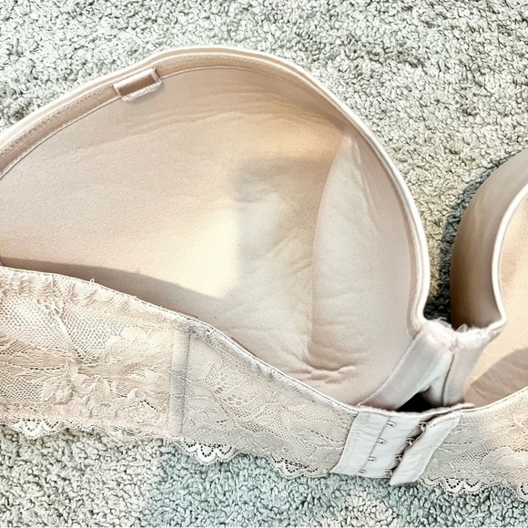 Torrid Bra Womens 48D Beige Nude Curve Lightly Lined Strapless Padded Lace - Picture 6 of 10